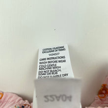 Load image into Gallery viewer, Girls Dymples, lightweight stretchy shorts, elasticated, teapots, EUC, size 0,  