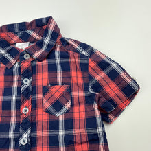 Load image into Gallery viewer, Boys H&amp;T, lightweight cotton short sleeve shirt, GUC, size 1,  