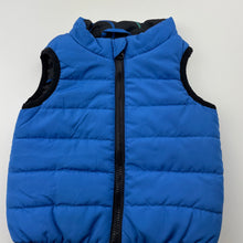 Load image into Gallery viewer, Boys Target, lightweight puffer vest / sleeveless jacket, EUC, size 000,  