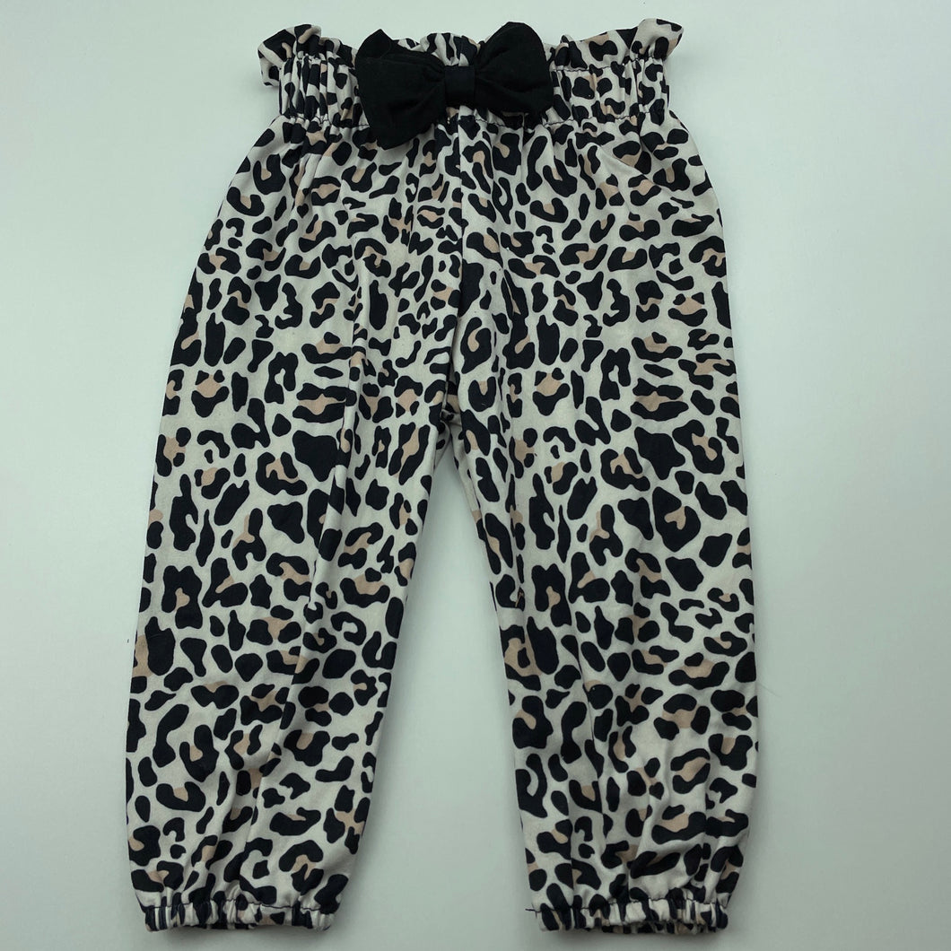 Girls SHEIN, lightweight stretchy leopard pants, elasticated, EUC, size 0,  