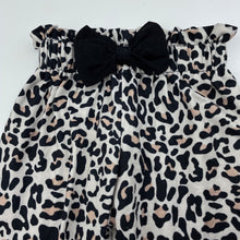 Load image into Gallery viewer, Girls SHEIN, lightweight stretchy leopard pants, elasticated, EUC, size 0,  