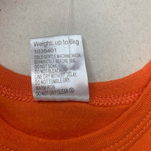Load image into Gallery viewer, unisex Baby Berry, orange cotton singletsuit / romper, NEW, size 000,  