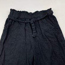 Load image into Gallery viewer, Girls Target, linen / viscose cropped pants, elasticated, Inside leg: 42cm, FUC, size 10,  