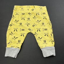 Load image into Gallery viewer, unisex Target, stretchy leggings / bottoms, rabbits, GUC, size 000,  