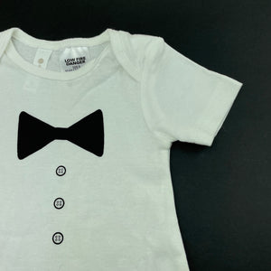 Boys Dymples, white cotton bodysuit / romper, bow tie, EUC, size 0,  