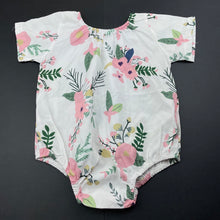 Load image into Gallery viewer, Girls lightweight, floral romper, armpit to armpit: 29cm, EUC, size 0-1,  