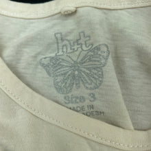 Load image into Gallery viewer, Girls H&amp;T, lightweight cotton t-shirt / top, heart, FUC, size 3,  