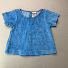 Load image into Gallery viewer, unisex Pumpkin Patch, vintage velour top, EUC, size 00,  