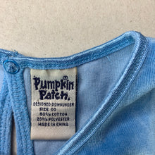 Load image into Gallery viewer, unisex Pumpkin Patch, vintage velour top, EUC, size 00,  