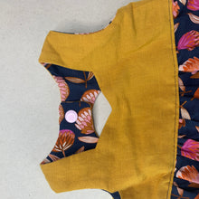 Load image into Gallery viewer, Girls lightweight, mustard &amp; navy floral dress, armpit to armpit: 20.5cm, EUC, size 0000-000, L: 30cm