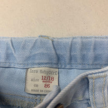 Load image into Gallery viewer, Girls Zara, blue denim jeans, adjustable, Inside leg: 27cm, FUC, size 1,  