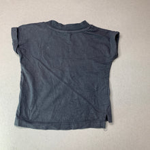 Load image into Gallery viewer, Boys Baby Berry, grey cotton t-shirt / top, GUC, size 00,  