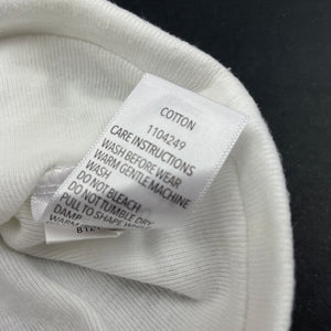 unisex Dymples, white cotton hat / beanie, EUC, size 000,  