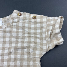 Load image into Gallery viewer, Girls Baby Baby, lightweight cotton top, EUC, size 00,  
