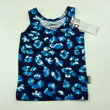 Load image into Gallery viewer, unisex Bonds, stretchy chesty singlet top, NEW, size 00,  