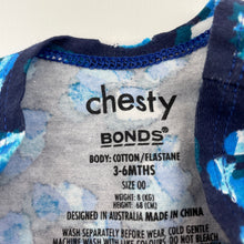 Load image into Gallery viewer, unisex Bonds, stretchy chesty singlet top, NEW, size 00,  