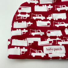 Load image into Gallery viewer, Boys Baby Patch, red &amp; white cotton hat/beanie, EUC, size 000,  