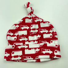 Load image into Gallery viewer, Boys Baby Patch, red &amp; white cotton hat/beanie, EUC, size 000,  