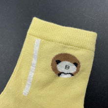 Load image into Gallery viewer, Boys yellow, socks, panda, size 5-10, EUC, size 3-5,  