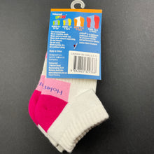 Load image into Gallery viewer, Girls Holeproof, cushioned socks, size 6-12, EUC, size 3-5,  