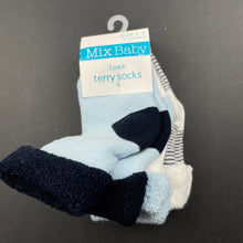 Load image into Gallery viewer, Boys Mix Baby, 3-pack terry socks, size 1-3, NEW, size 0-1,  