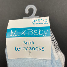Load image into Gallery viewer, Boys Mix Baby, 3-pack terry socks, size 1-3, NEW, size 0-1,  