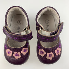 Load image into Gallery viewer, Girls Lily &amp; Dan, purple leather infant shoes, size 1, GUC, size 0-1,  