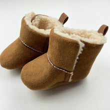 Load image into Gallery viewer, Boys Anko, baby slippers, size 1, EUC, size 000-00,  
