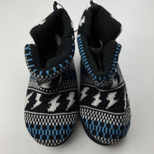 Load image into Gallery viewer, Boys KID, slippers, size 12-13, EUC, size 5-7,  