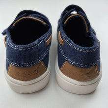 Load image into Gallery viewer, Boys Seed, navy fabric boat shoes / loafers, size 9.5, EUC, size 3-4,  