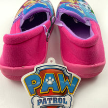 Load image into Gallery viewer, Girls Nickelodeon, Paw Patrol slippers, size 9, NEW, size 3-4,  