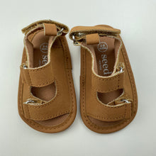 Load image into Gallery viewer, unisex Seed, cotton lined sandals, size 3-6 months, EUC, size 00,  