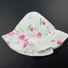 Load image into Gallery viewer, Girls Pumpkin Patch, floral cotton hat, EUC, size 0000-000,  