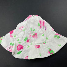 Load image into Gallery viewer, Girls Pumpkin Patch, floral cotton hat, EUC, size 0000-000,  