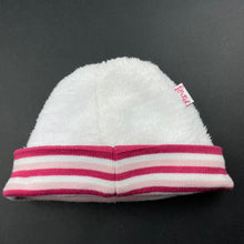 Load image into Gallery viewer, Girls Baby Patch, cotton lined fleece hat / beanie, EUC, size 0000-000,  