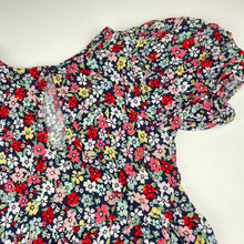 Load image into Gallery viewer, Girls H&amp;M, navy floral viscose dress, armpit to armpit: 30cm, FUC, size 5-6, L: 60cm