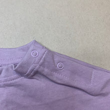 Load image into Gallery viewer, Girls Favourites, Aust cotton t-shirt / top, EUC, size 000,  