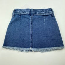 Load image into Gallery viewer, Girls H&amp;T, embroidered stretch denim skirt, elasticated, L: 23cm, NEW, size 3,  