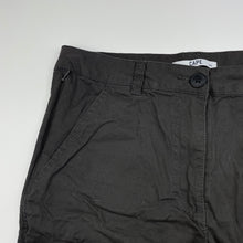 Load image into Gallery viewer, Girls CAPE, lightweight stretch cotton shorts, W: 37cm across, EUC, size 14,  