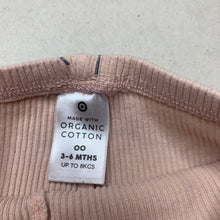 Load image into Gallery viewer, Girls Target, organic cotton blend floral leggings, GUC, size 00,  