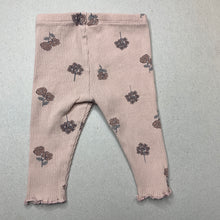 Load image into Gallery viewer, Girls Target, organic cotton blend floral leggings, GUC, size 00,  