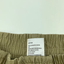 Load image into Gallery viewer, Boys H&amp;T, khaki cotton cargo shorts, elasticated, GUC, size 4,  