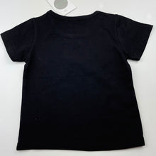 Load image into Gallery viewer, Boys YiPeiBan, black &amp; white t-shirt / top, NEW, size 1,  