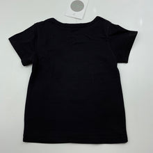 Load image into Gallery viewer, Boys YiPeiBan, black &amp; white t-shirt / top, NEW, size 0,  