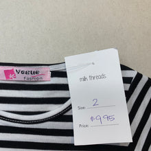 Load image into Gallery viewer, unisex Vogue Fashion, striped lightweight t-shirt / top, NEW, size 2,  
