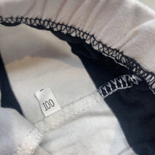 Load image into Gallery viewer, Girls striped, black &amp; white leggings, elasticated, EUC, size 3,  