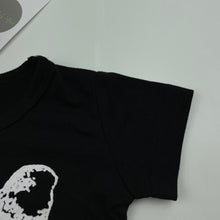 Load image into Gallery viewer, unisex Vogue Fashion, lightweight stretchy t-shirt / top, racoon, NEW, size 00,  