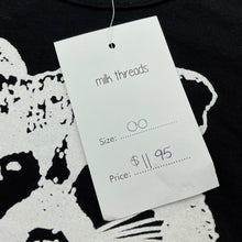 Load image into Gallery viewer, unisex Vogue Fashion, lightweight stretchy t-shirt / top, racoon, NEW, size 00,  