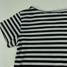 Load image into Gallery viewer, unisex Vogue Fashion, lightweight black &amp; white stripe t-shirt / top, NEW, size 2,  