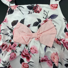 Load image into Gallery viewer, Girls floral, lightweight top, EUC, size 3,  